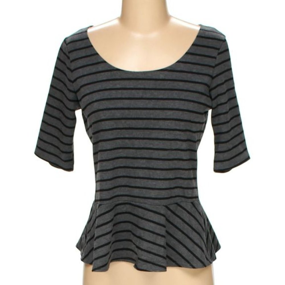 Sunny Leigh | Gray Striped Peplum Top